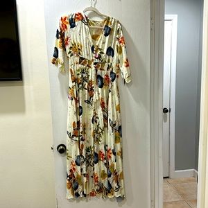 Maxi flowy dress